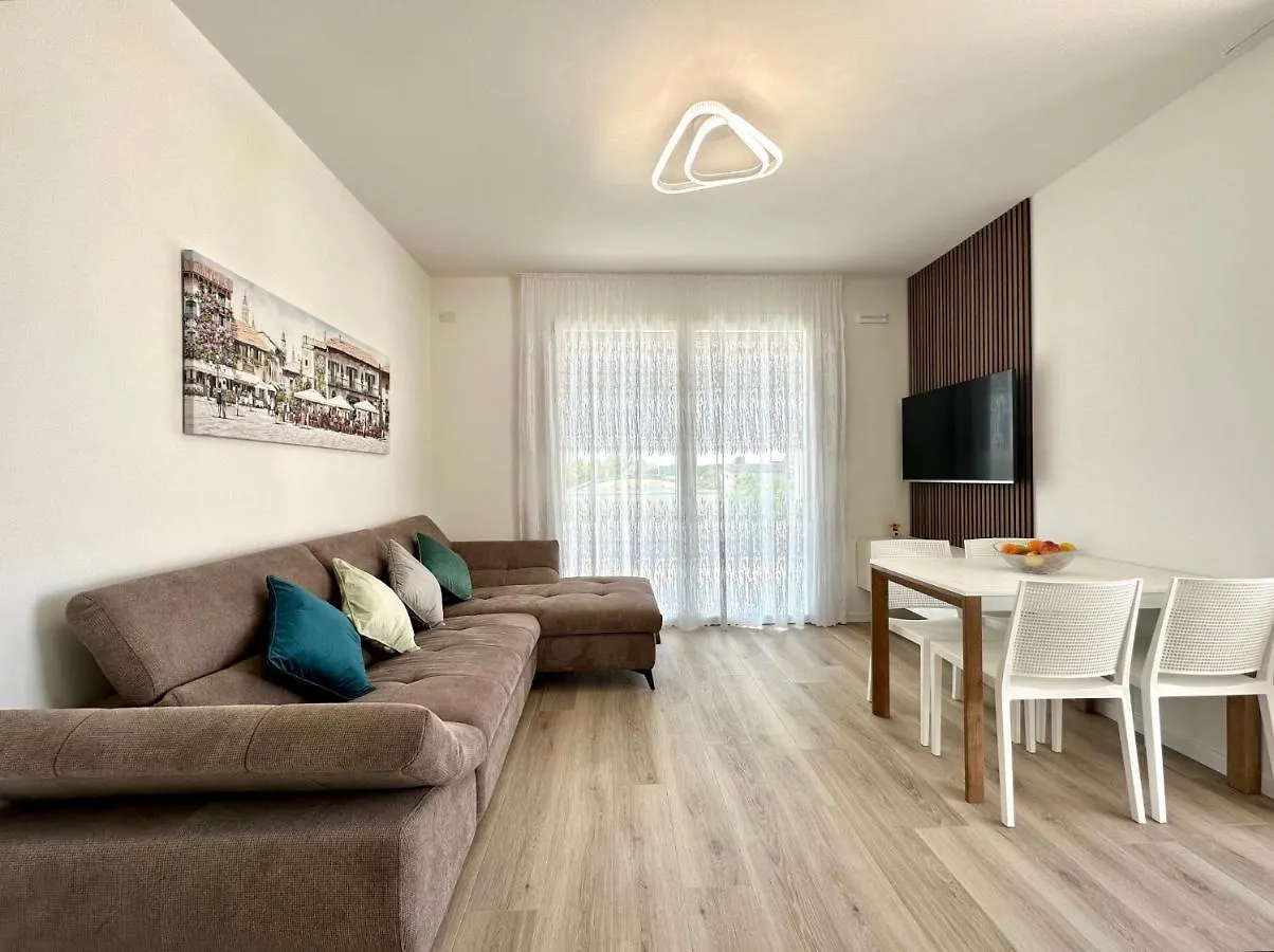 Zitoune Residence - Carraro Immobiliare Jesolo شقة ليدو دي يسولو